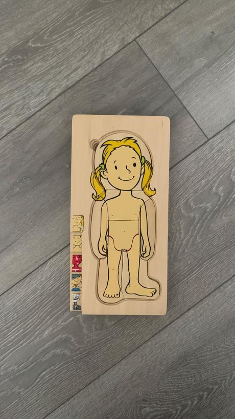 Drevené puzzle / vkladačka goki - ľudské telo, 