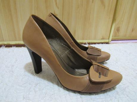 Kožené lodičky, baťa,36