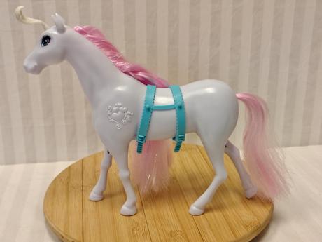 Zberateľský jednororožec barbie dreamtopia, mattel, 