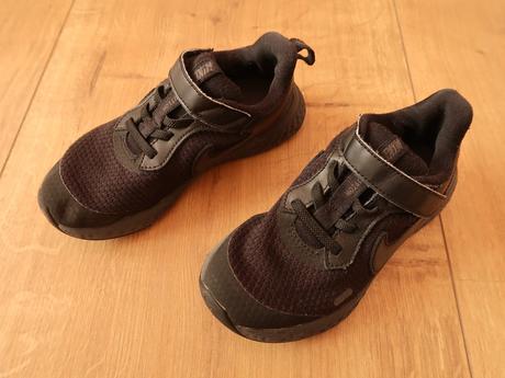 Tenisky nike č. 28,5 (18,2 - 18,5 cm) - top stav, nike,28