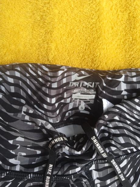 Legíny, nike,s