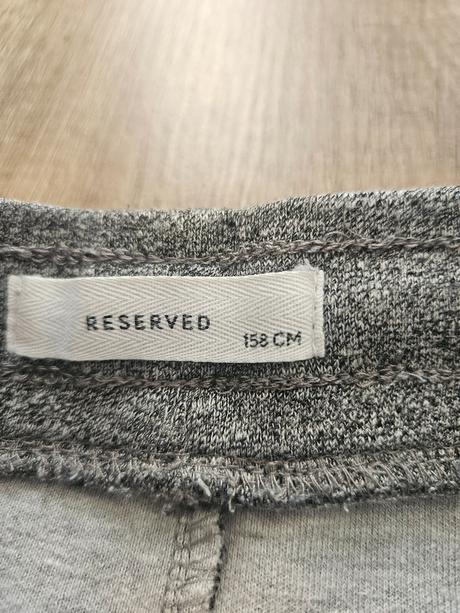 Sivé tepláky, reserved,158