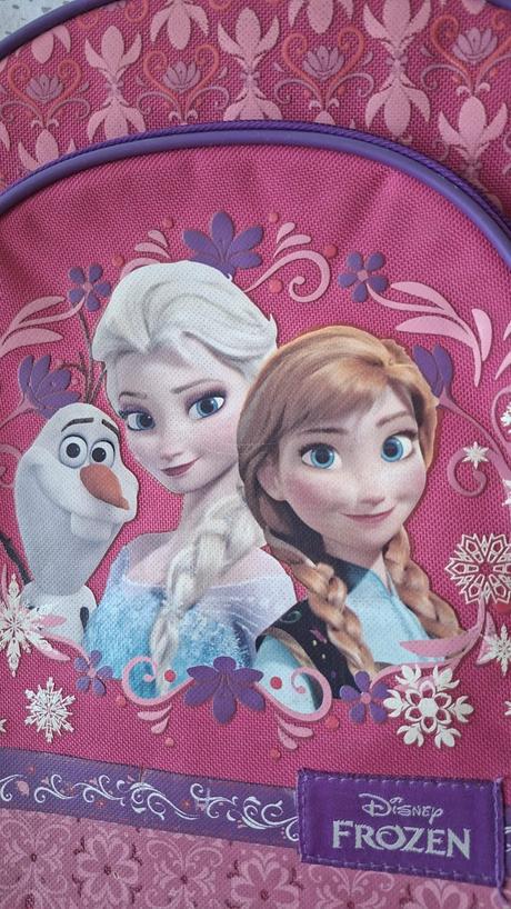 2x dievčenské batohy, 