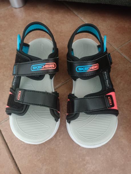 Detské sandale, skechers,35