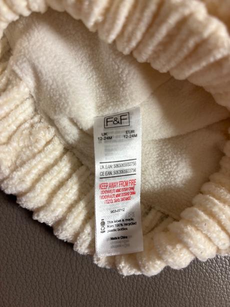 Zimna ciapka s rukavickami, f&f,80