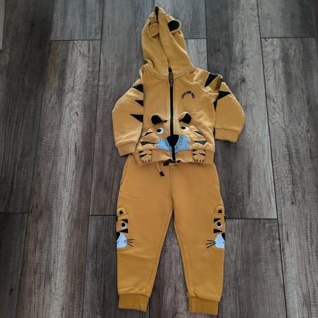 Mini balík oblečenia pre chlapca veľkosť 98, 86–98