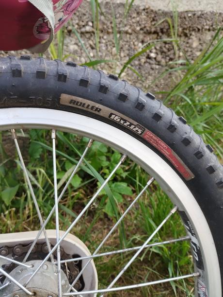Specialized - ľahký detský bicykel 16", specialized,16