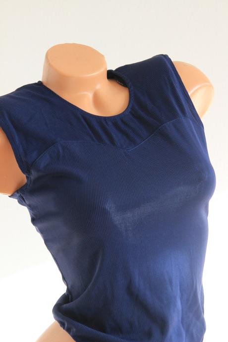 Tmavo modrý body top, veľkosť m, m