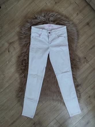 Nohavice guess, guess,28