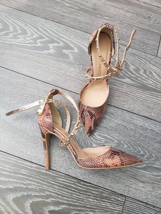 Lodicky rinascimento, 35