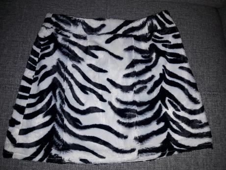 Karen millen luxusna sukna, 36