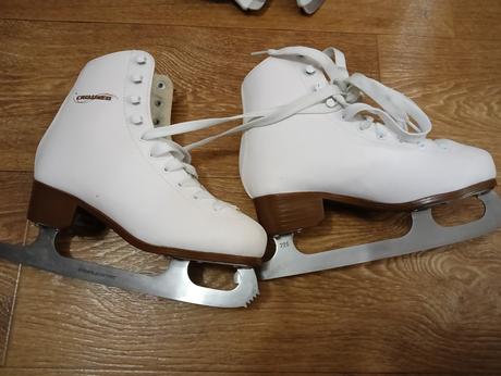 Korčule, crowned,36