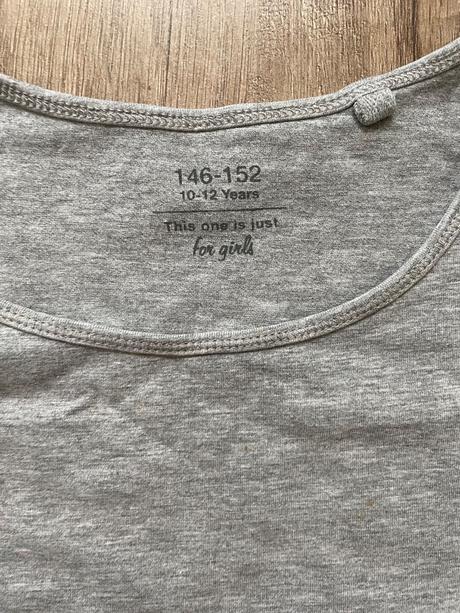 Dievčenské tielko, 146