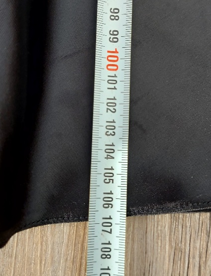 Čierne elegantné šaty, 36