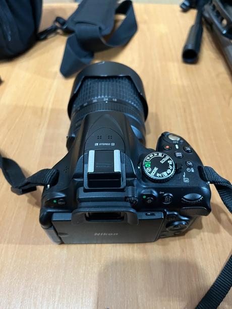 Zrkadlovka nikon d5200 + príslušenstvo, nikon