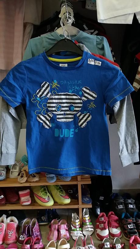 Tričko veľ. 6-7r., f&f,122