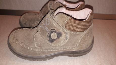 Topánočky, bambulini,23