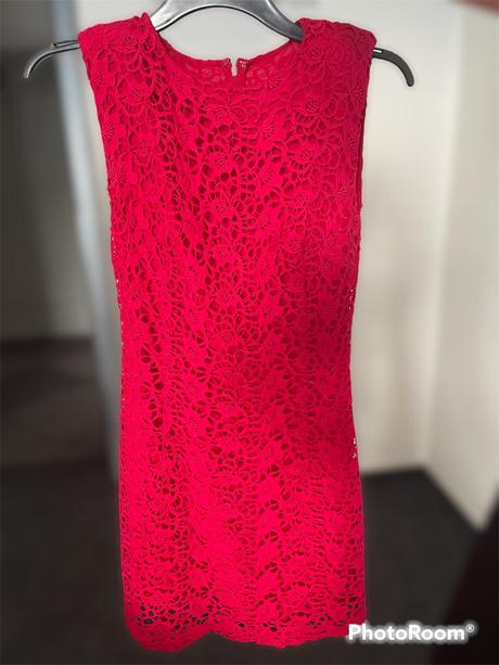 Cervene saty, mango,s