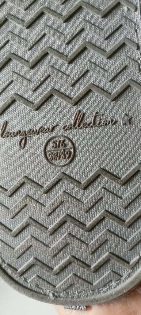 Dámske huňaté papuče, 38