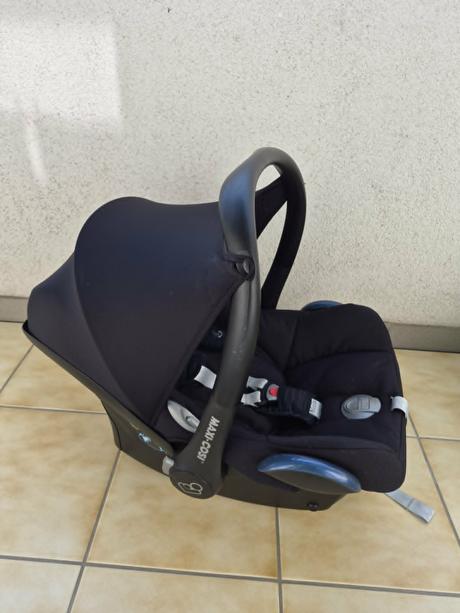 Set maxi-cosi 2x autosedačka a isofix (základňa), maxi cosi