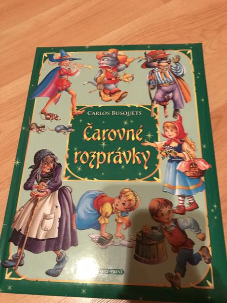 Krásne ilustrovaná kniha rozpravok,