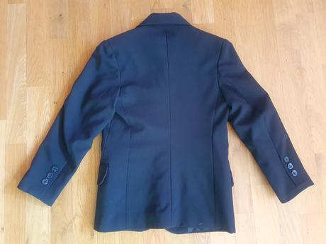 Čierne chlapčenské sako, 140