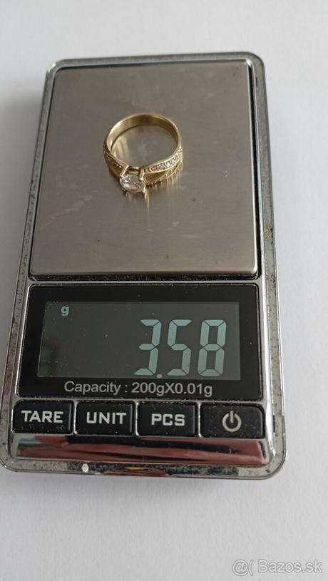 Zlatý prsteň 585, 
