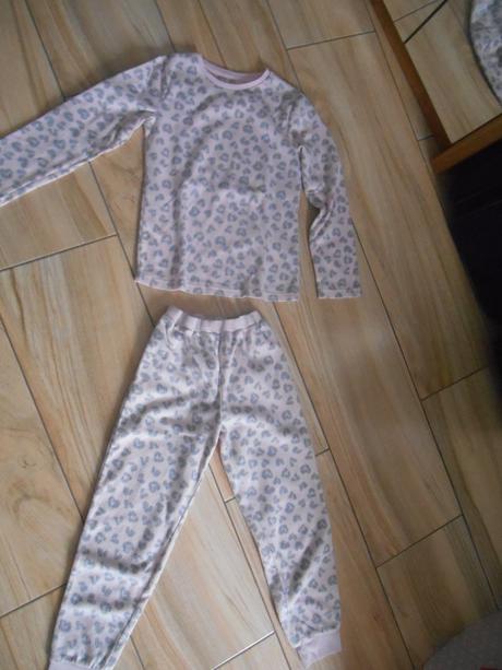 Teplejšie pyžamo, f&f,134