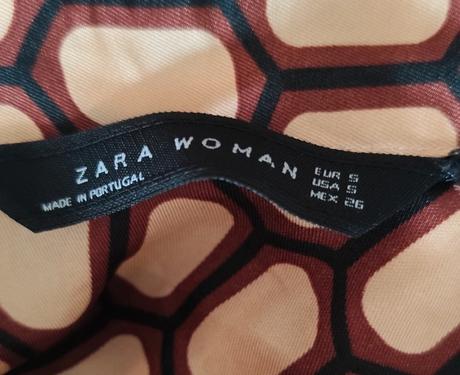 Saténová kráska s uväzovaním na dva spôsoby, zara,s