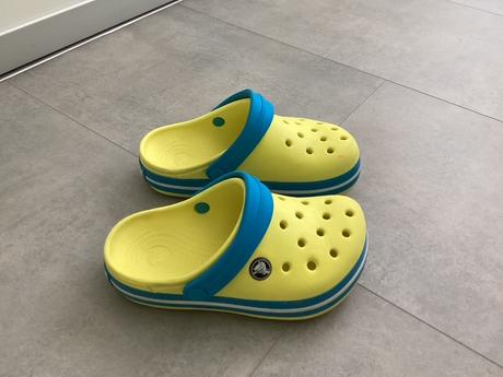 Crocs, crocs,32