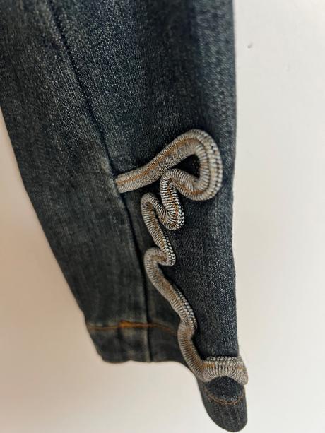 Prekrasny kabatik bunda riflova dzinsova  v histor, xs