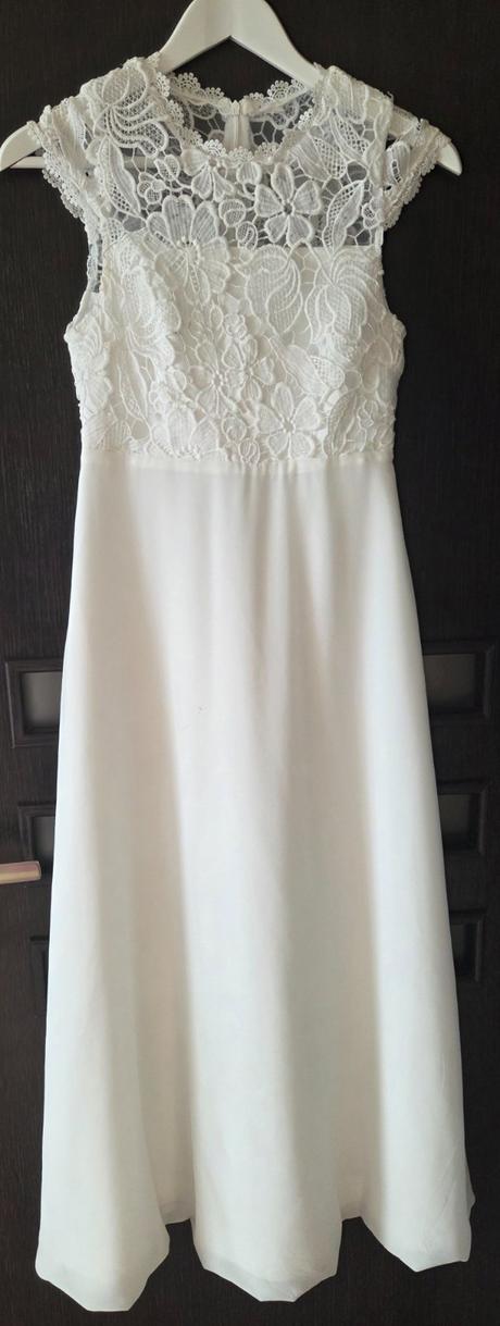 Šaty na 1.sväte prijímanie, 152