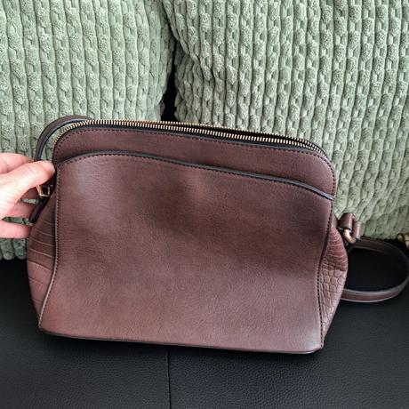 Hnedá kabelka, medicine