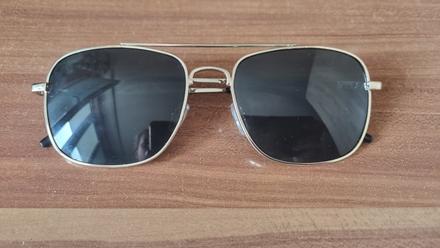 Dámske slnečné okuliare, new yorker