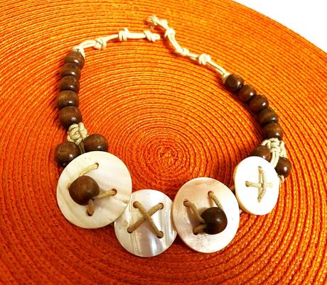 Naturálny perleťový náhrdelník - obojok, 