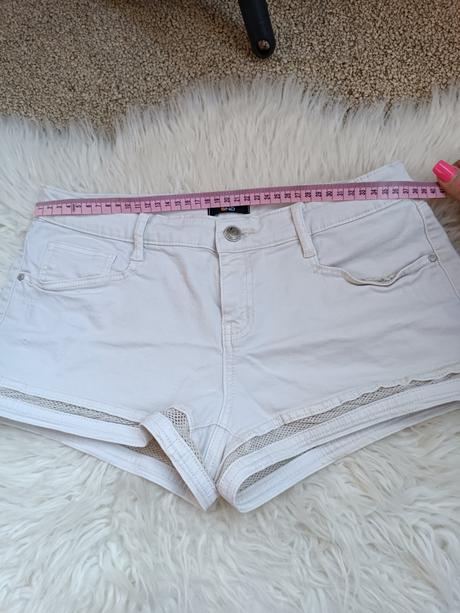 Bledožlté kraťasky veľ. 36, 36