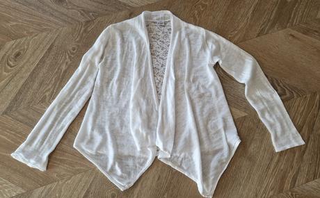 Sveter a čipkou, lindex,140