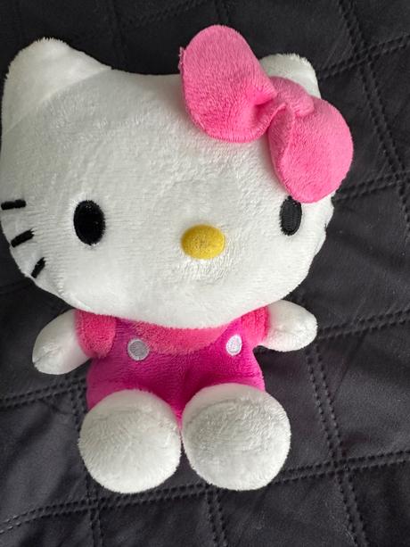Plyšová hello kitty v. 16 cm, 
