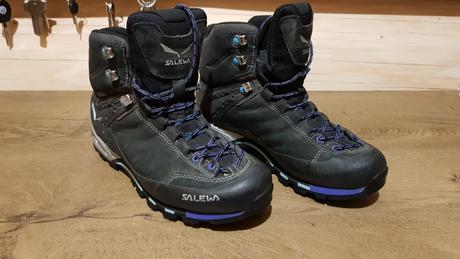 Turistické topánky, salewa,37