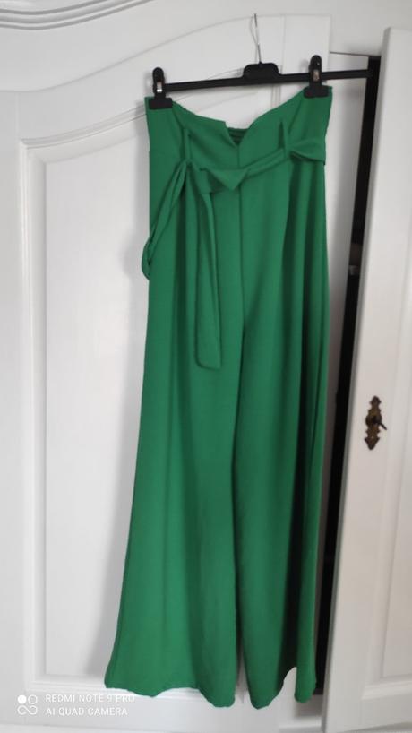 Komplet nohavice a blúzka, m