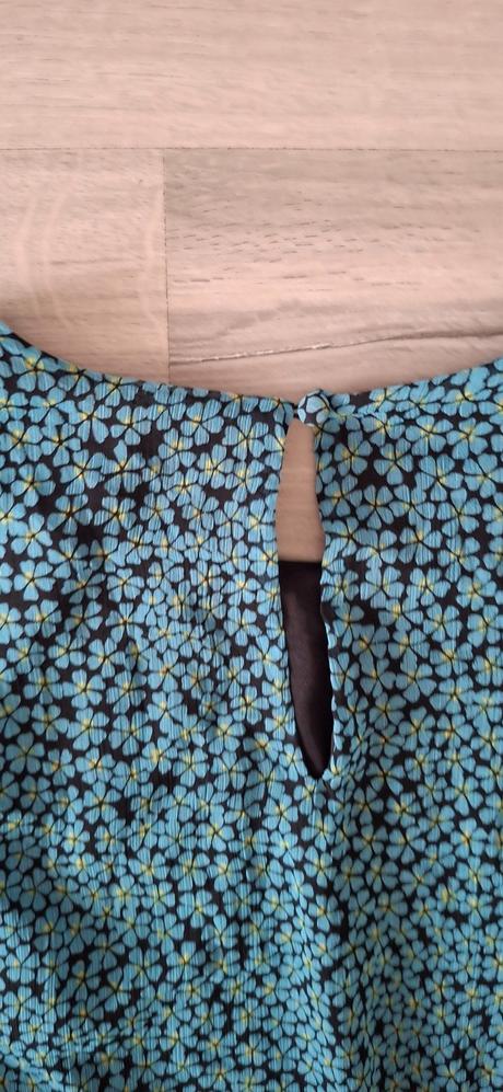 Krásne šaty s volánmi, only,38