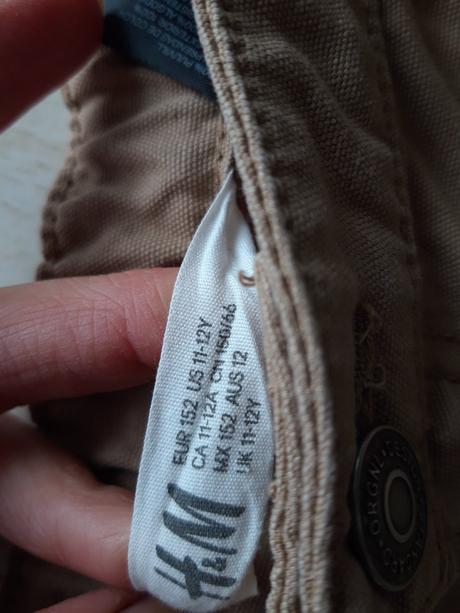 Sortky s bocnym vreckom, h&m,152