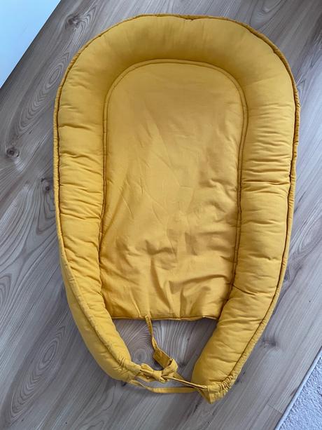 Hniezdo, šírka (cm): 55,dĺžka (cm): 90