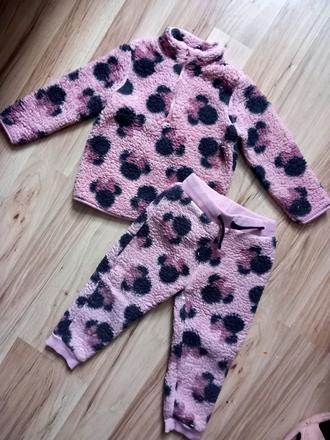 Huňata mikina hruba minnie disney, pepco,92