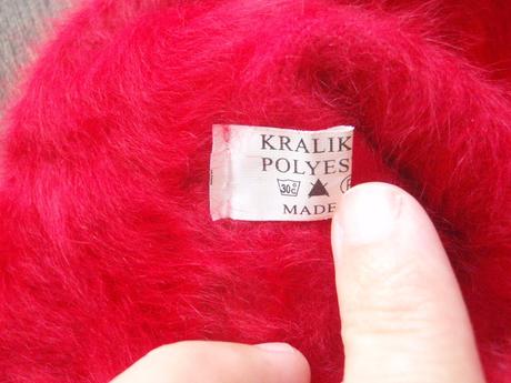 Čiapky a šál, 110