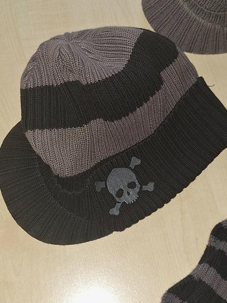 Čiapky, šál 3-6 rokov 104-116, 104