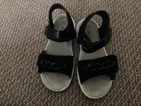 Sandálky, wojtylko,33