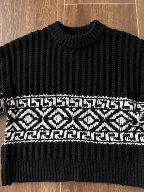 Čierny sveter, h&m,m