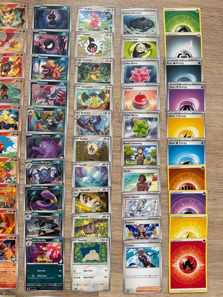 100 originál kartičiek pokémon + jumbo karta,