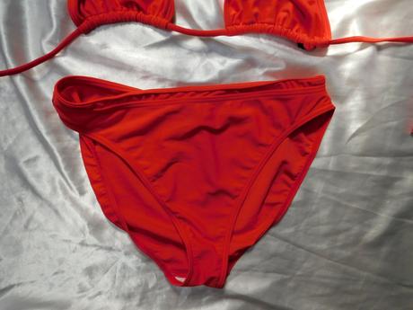 Kvalitné dámske plavky, 40